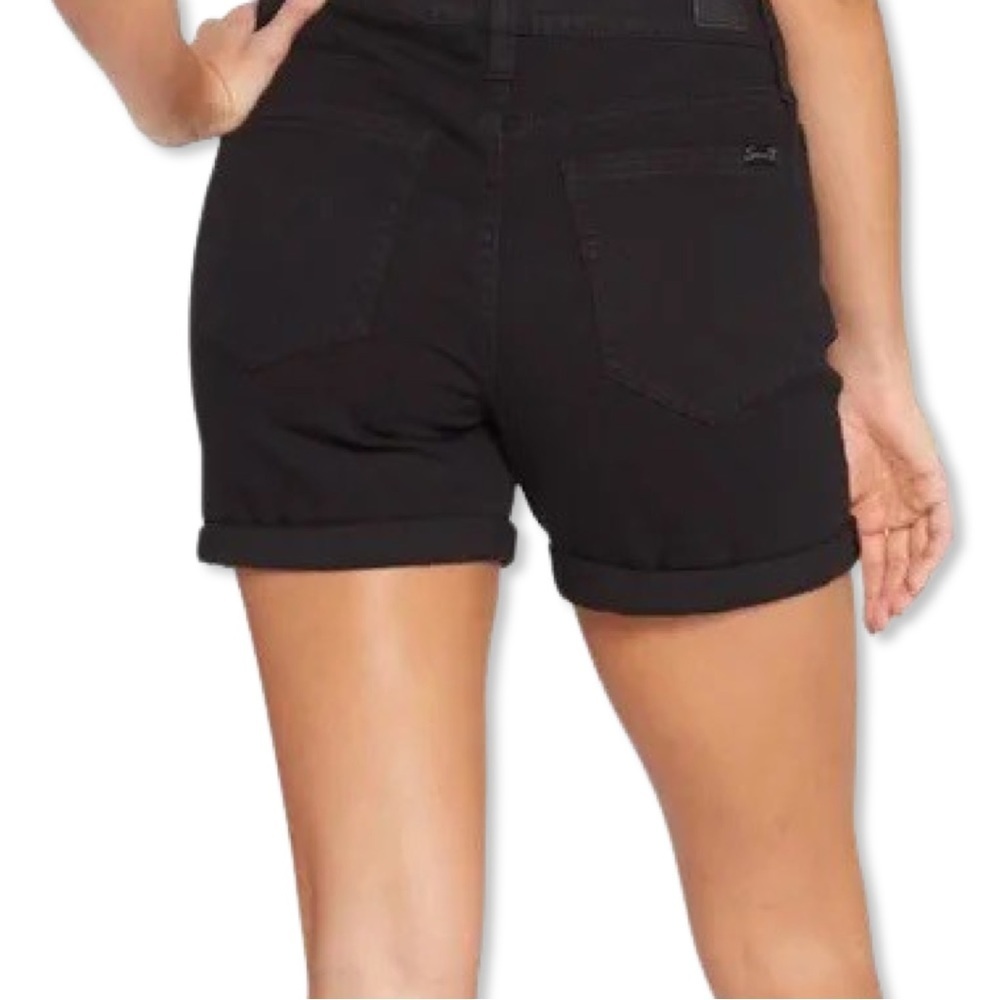 NWT Seven7 The Weekend Mid-Rise Short Folded Roll Cuff Soft Comfort Stretch - Picture 4 of 4